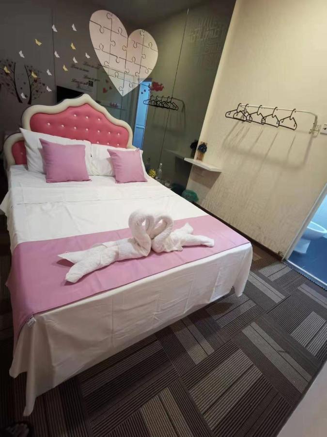 D'Sney Guest House Malacca ภายนอก รูปภาพ